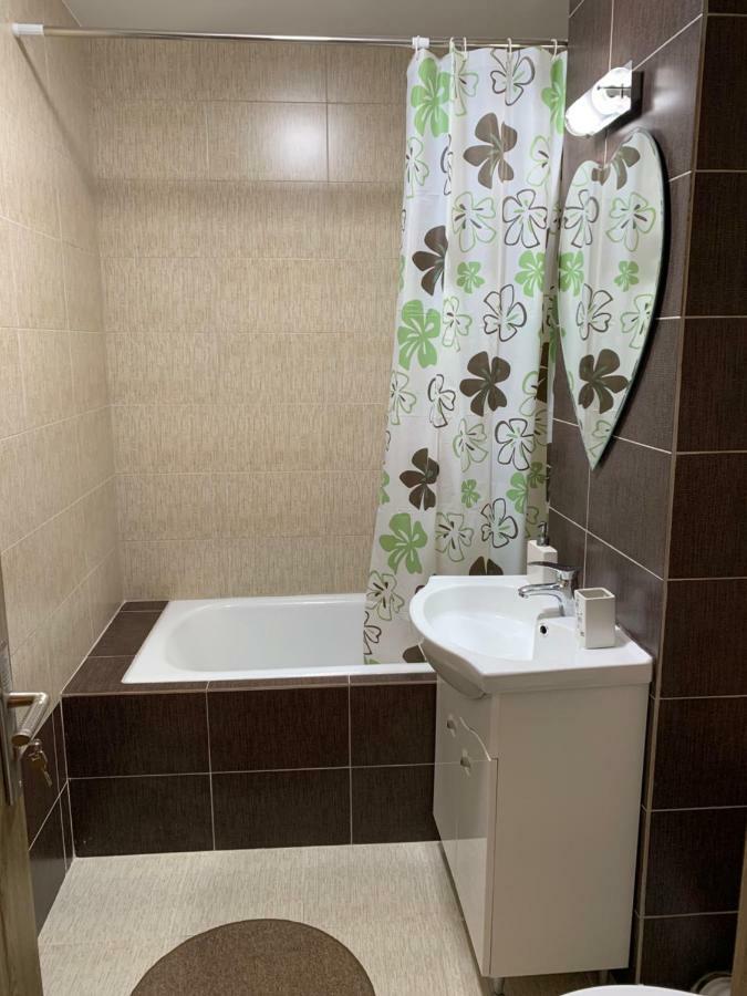 Strada Poligonului Apartament Apartman Gyulafehérvár Kültér fotó