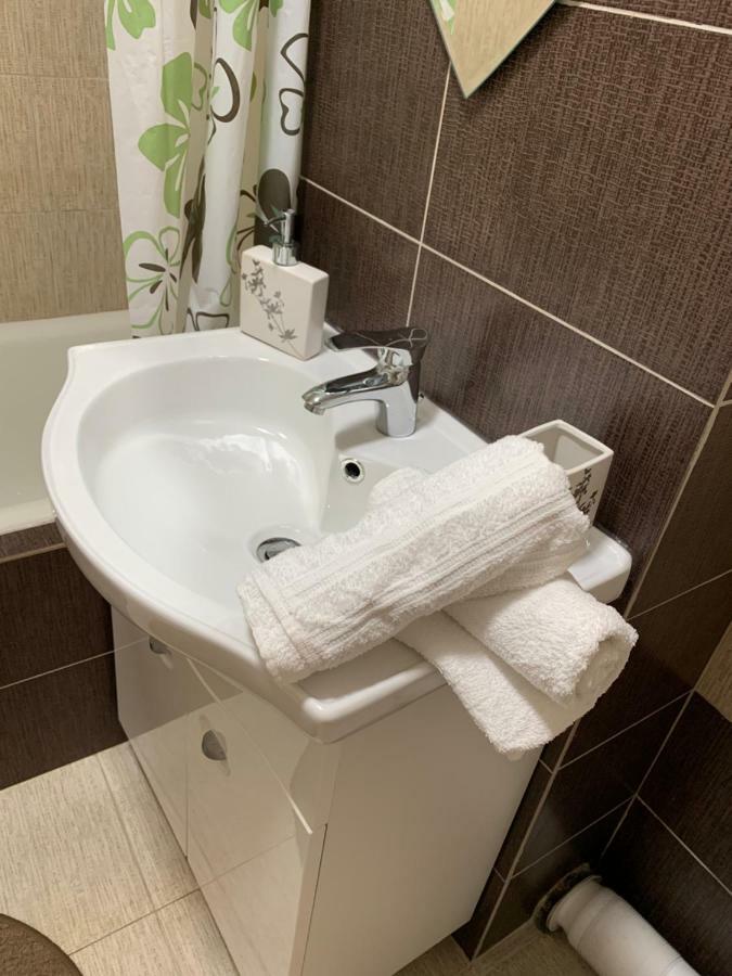 Strada Poligonului Apartament Apartman Gyulafehérvár Kültér fotó